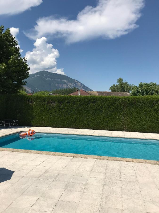 Auberge De La Paillere Lavours Exteriér fotografie