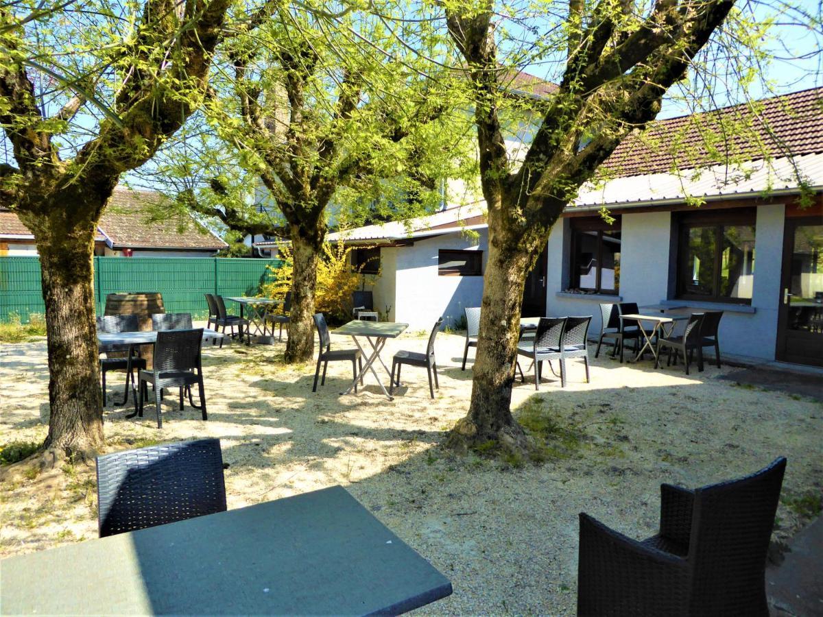 Auberge De La Paillere Lavours Exteriér fotografie