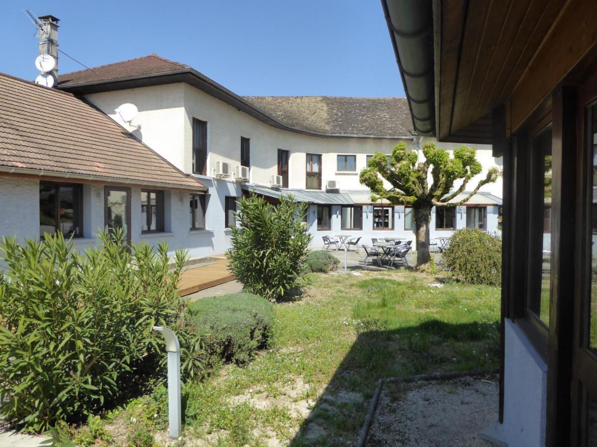 Auberge De La Paillere Lavours Exteriér fotografie